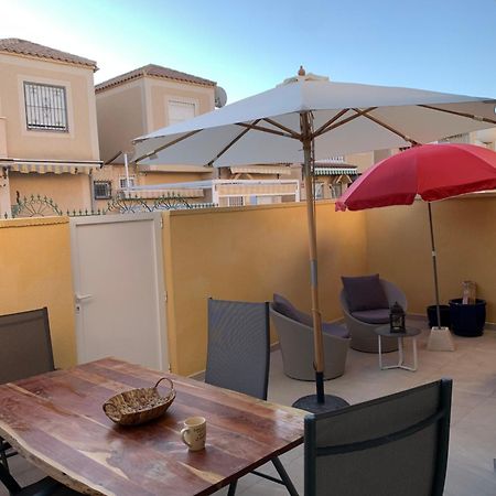 Holiday House Τορεβιέχα Εξωτερικό φωτογραφία