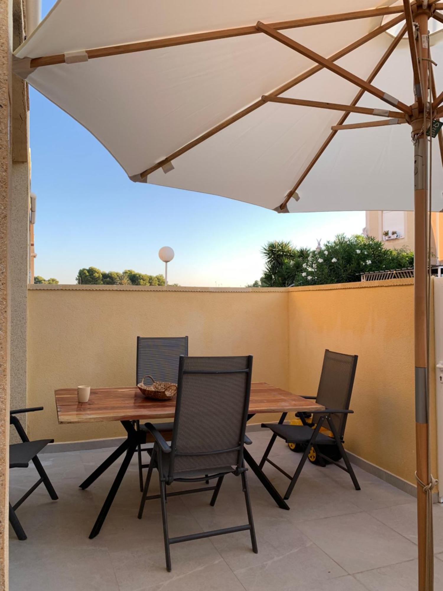 Holiday House Τορεβιέχα Εξωτερικό φωτογραφία